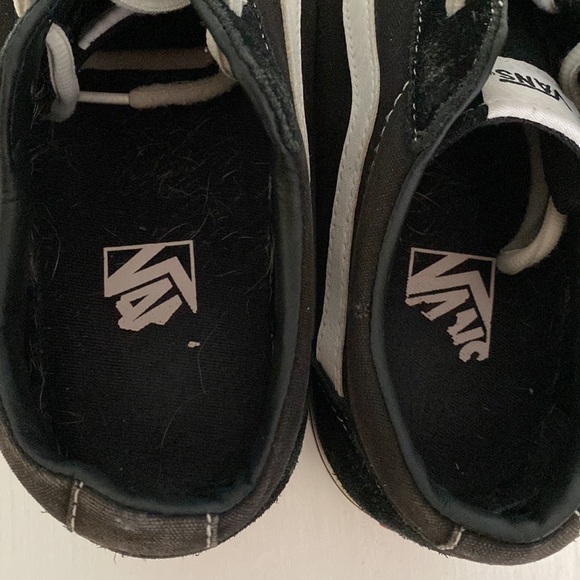 Vans B&W Old Skool low skate shoe suede toe cap W 9/M 7.5 - Picture 9 of 11